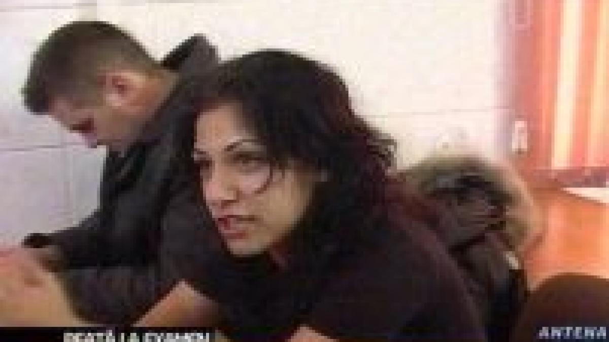 o tanara din arad s a dus beata la examenul auto video