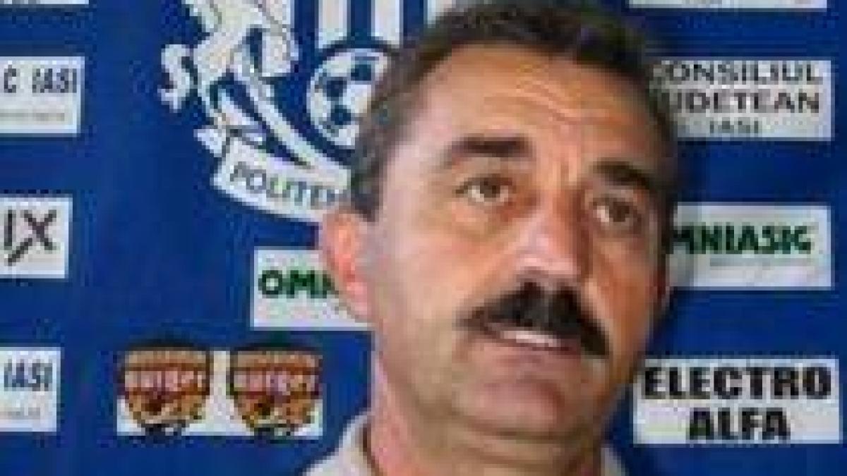 Ionuţ Popa, către fotbaliştii de la Poli Iaşi: Vă bat la palmă dacă mai întrebaţi de bani
