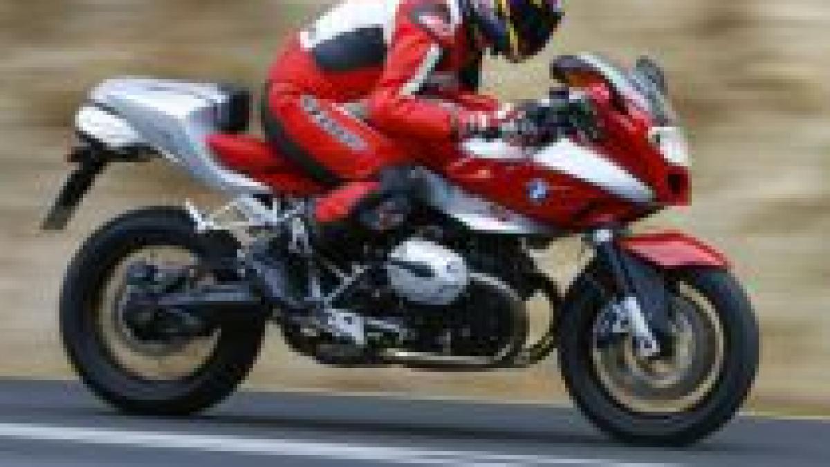 motociclist condamnat dupa ce si a pus cascadoriile pe youtube