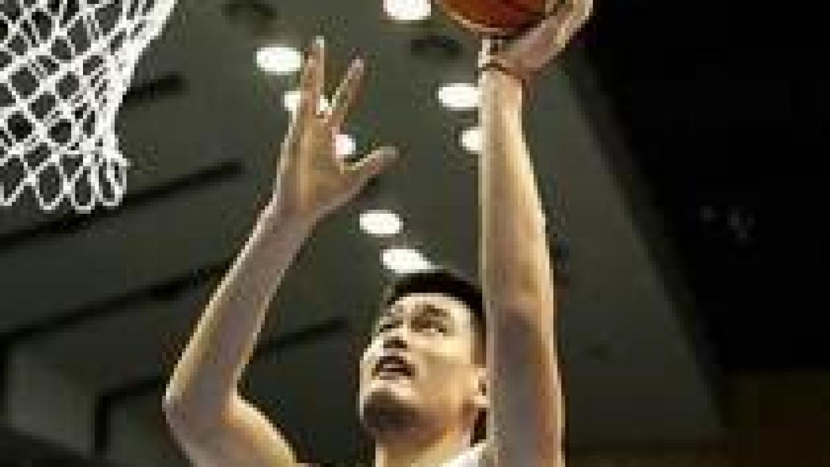 chinezii pot rasufla usurati yao ming nu se retrage de la nationala