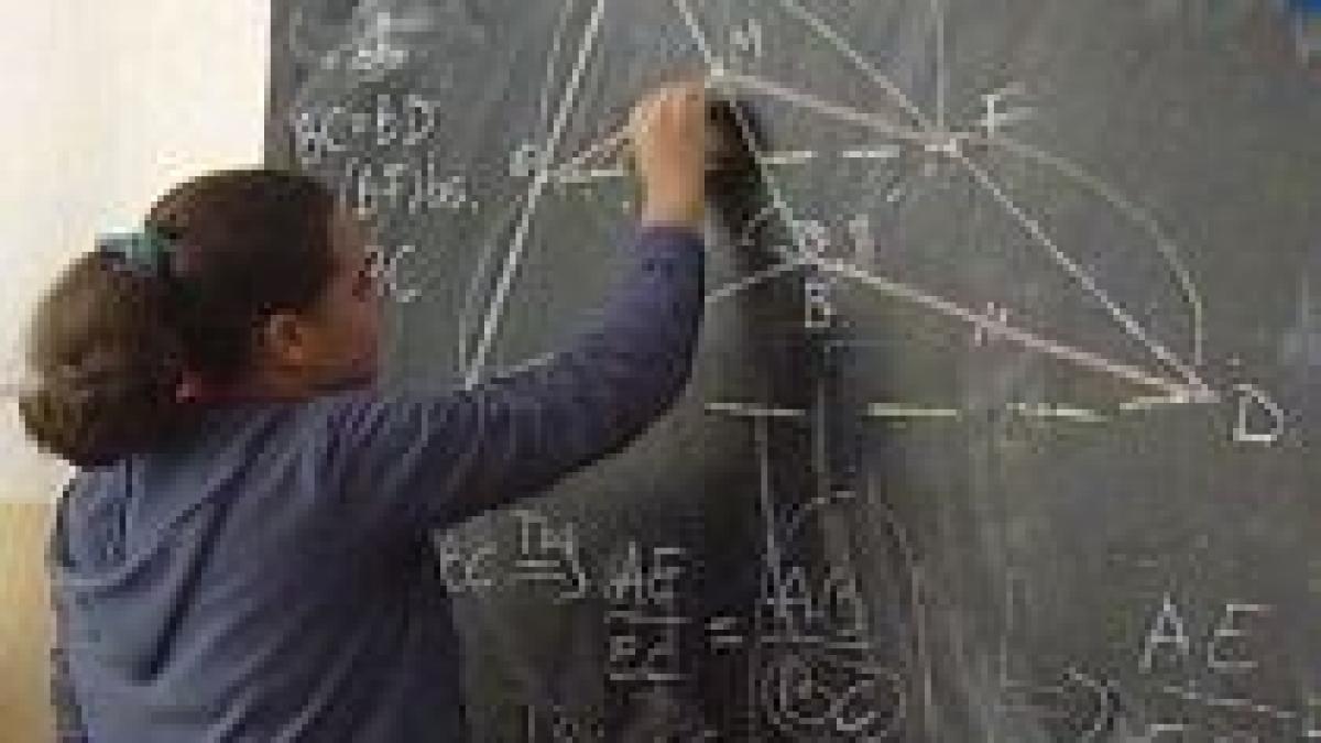 strategia pentru educatie propusa de traian basescu in dezbatere publica