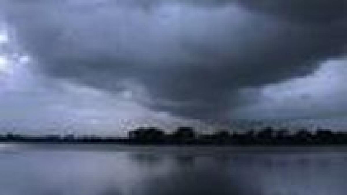 australia ploi torentiale si furtuni in urmatoarele sase luni