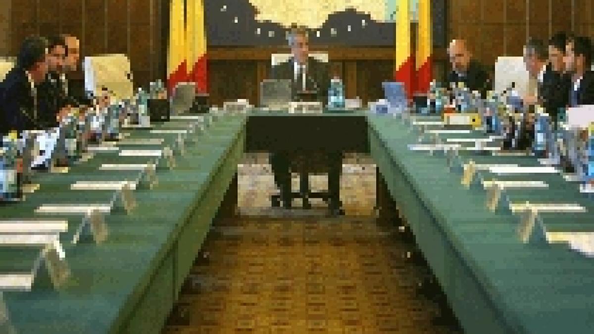 guvernul ar putea demisiona ca reactie la majorarea salariilor profesorilor