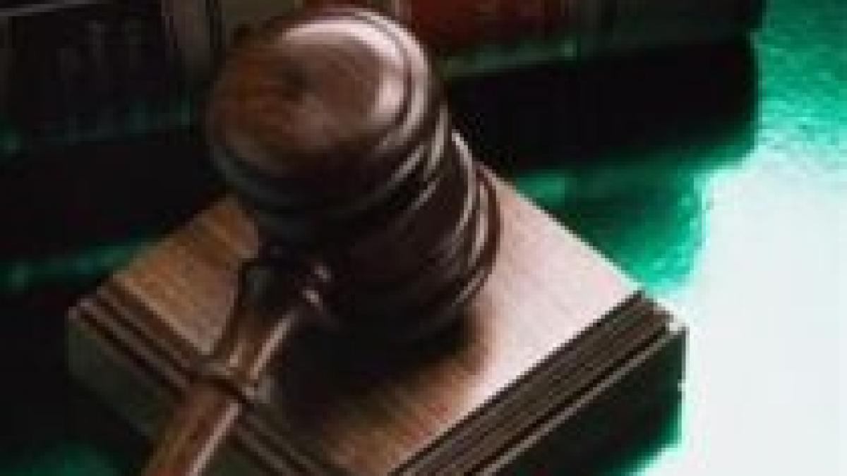 lupta oamenilor cu bancile un al doilea roman a castigat procesul cu banca