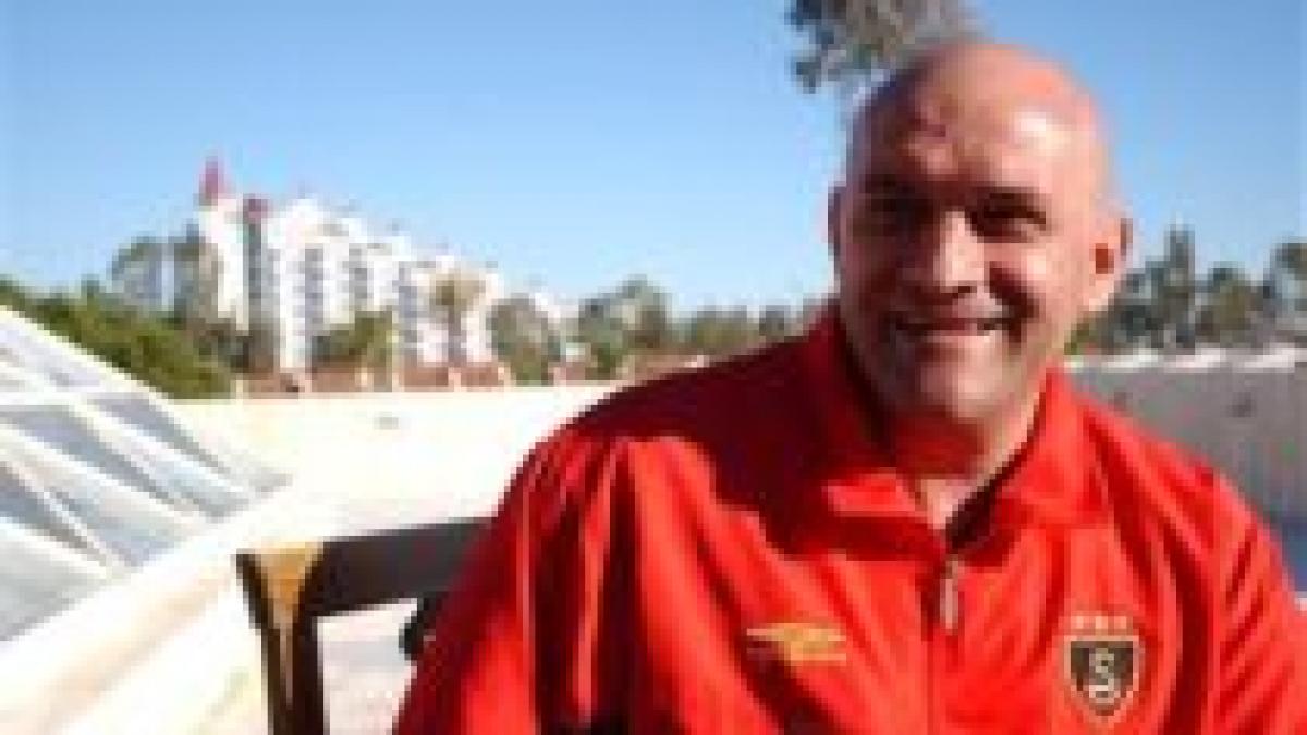 gabi balint m am saturat de comentariile lui becali