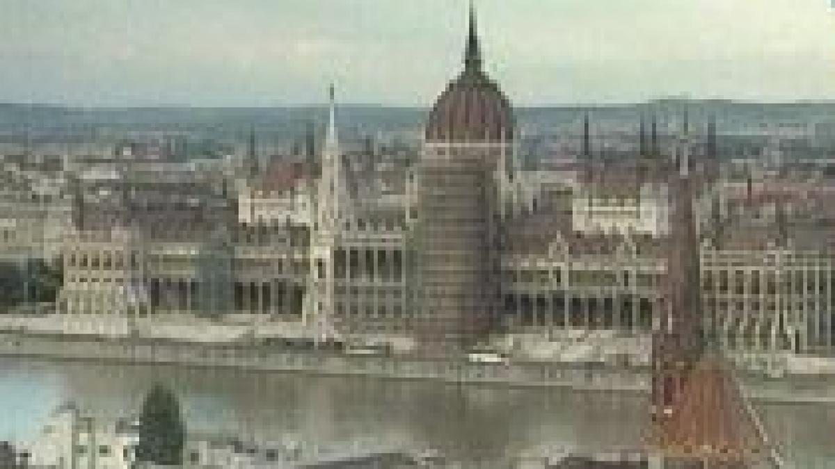 ungaria afectata de criza financiara acord cu fmi si ue pentru salvarea economiei nationale