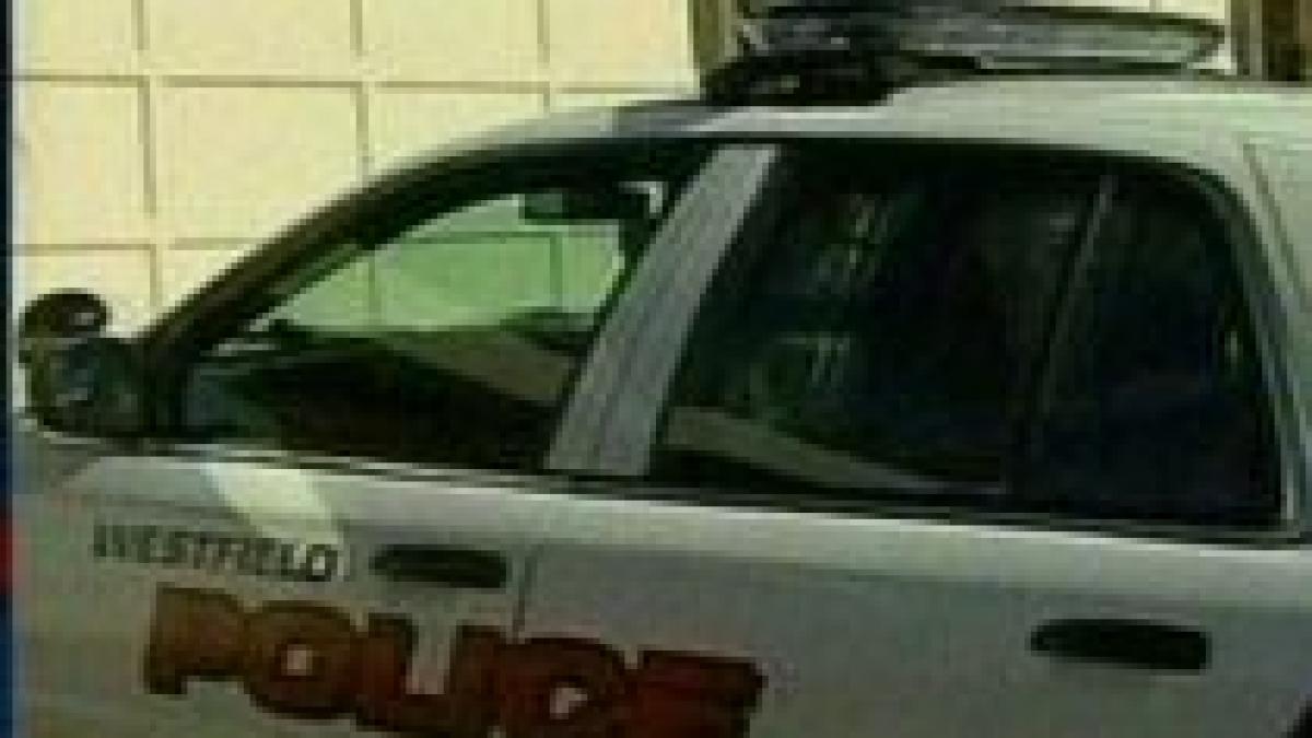 accident tragic in sua un copil care invata sa traga cu arma s a impuscat in cap