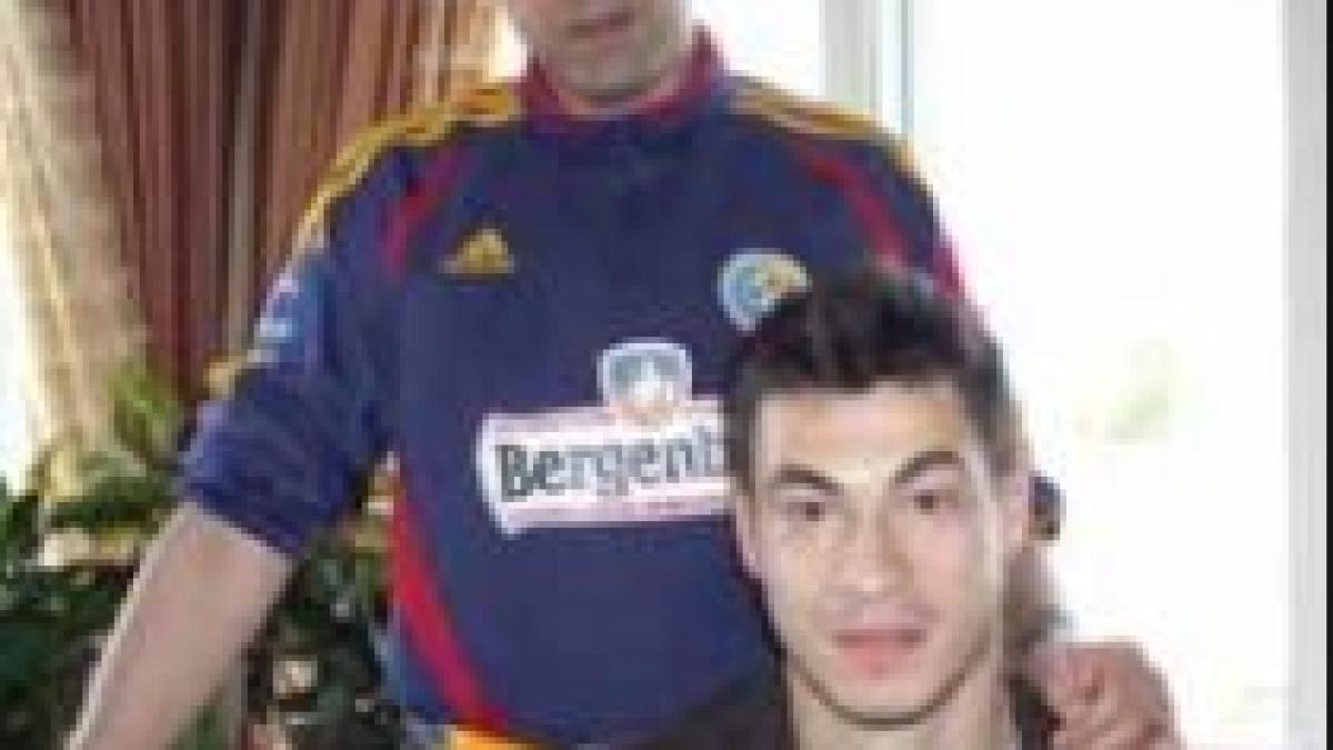 piturca senior nu l lasa pe junior la steaua