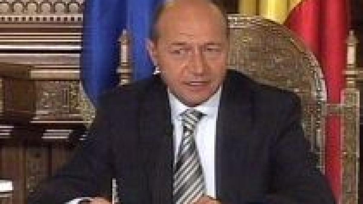 basescu romania are resurse pentru diminuarea efectelor crizei standard poor s necredibila