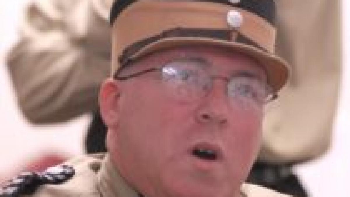 obama si mccain in lupta cu sute de candidati la presedintia sua