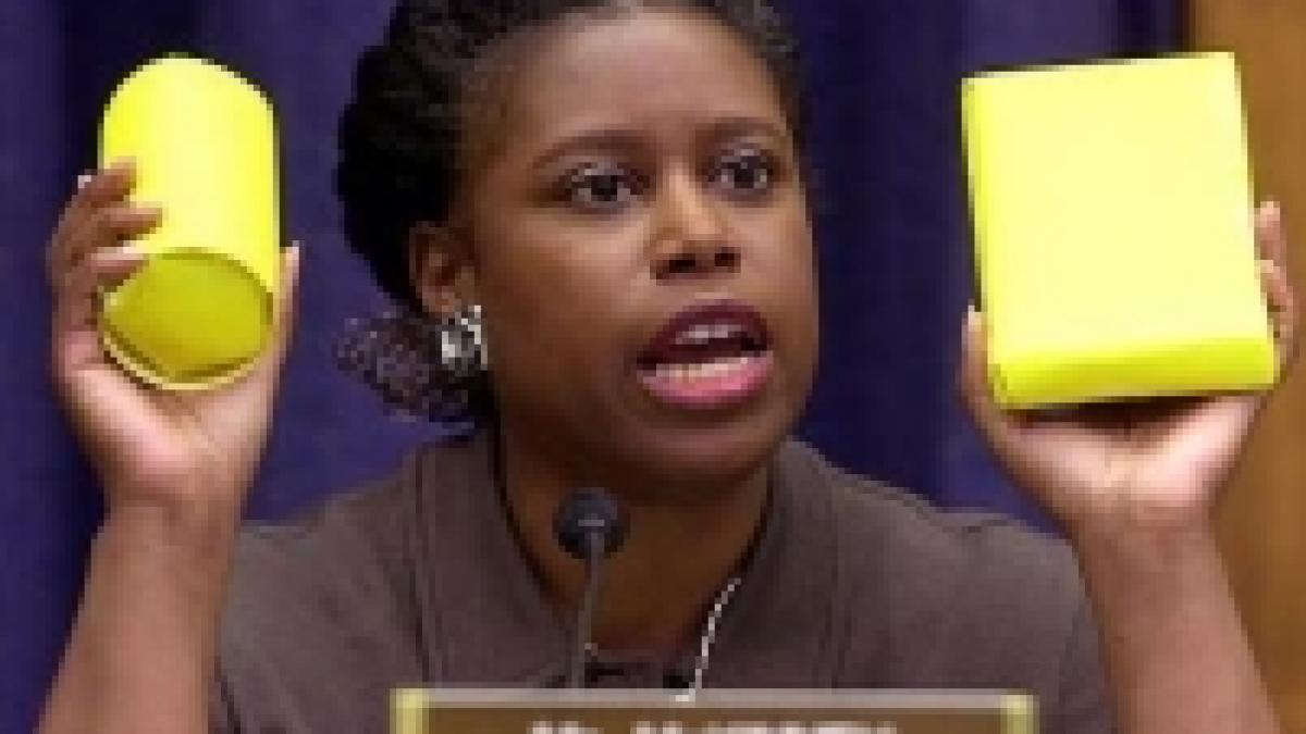candidatii anonimi la presedintia sua cynthia mckinney afro americana bataioasa