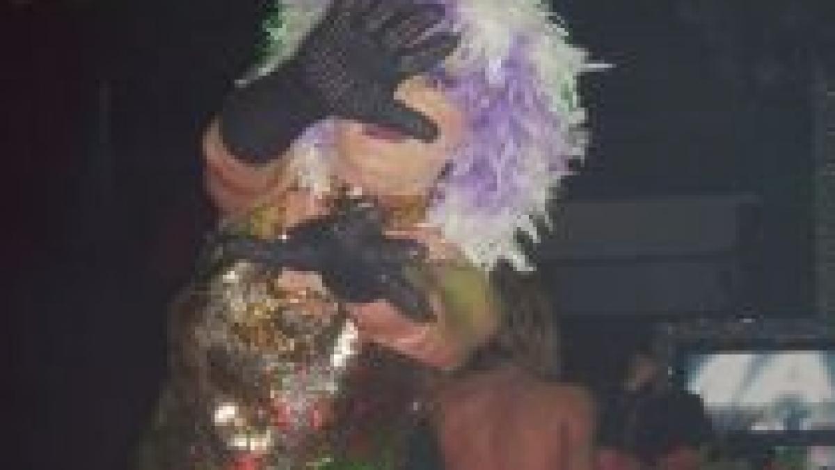 la reina mala dan tomescu primul dj travesti din romania foto