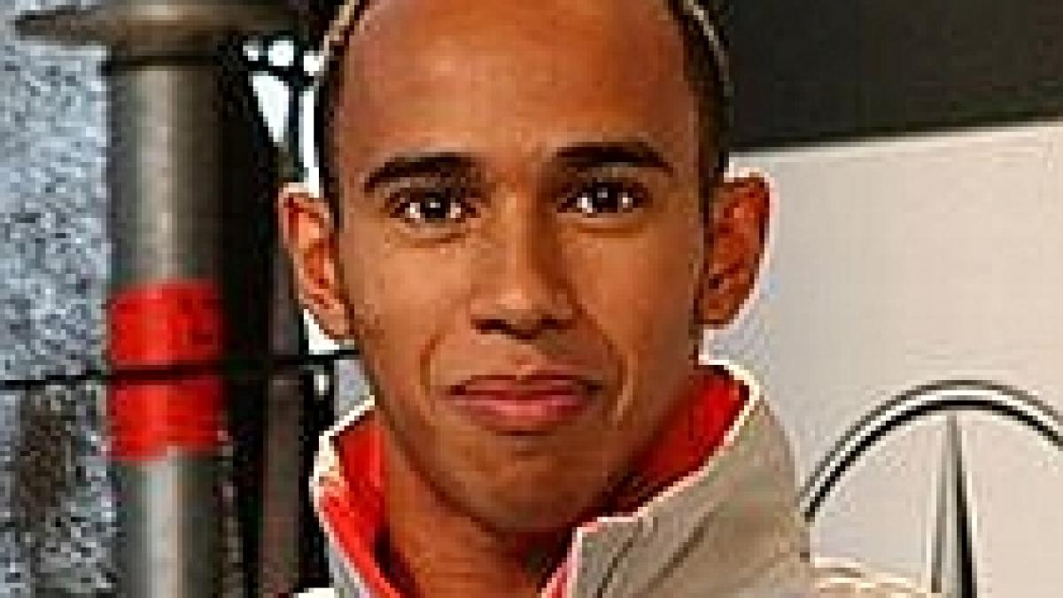 schumacher si hamilton se vor intrece intr o cursa spectacol