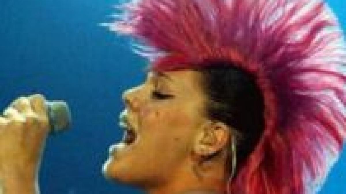 show incendiar la mtv european music awards vedeti lista castigatorilor