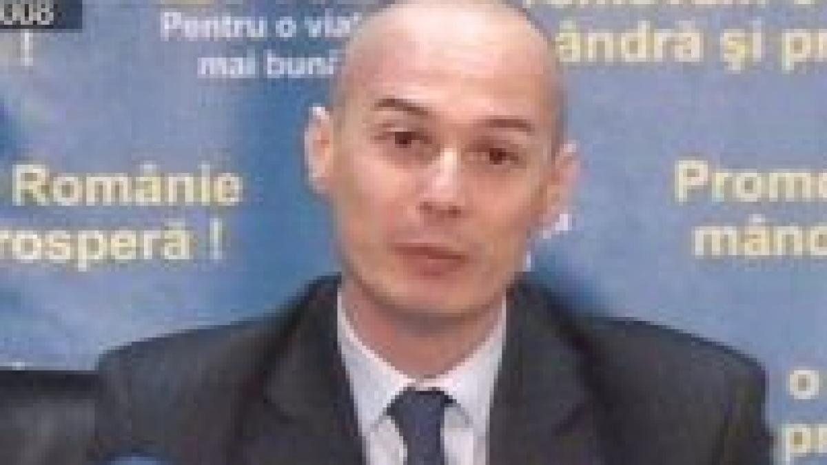 bogdan olteanu a depus plangere penala dupa ce doua persoane au impartit materiale electorale false