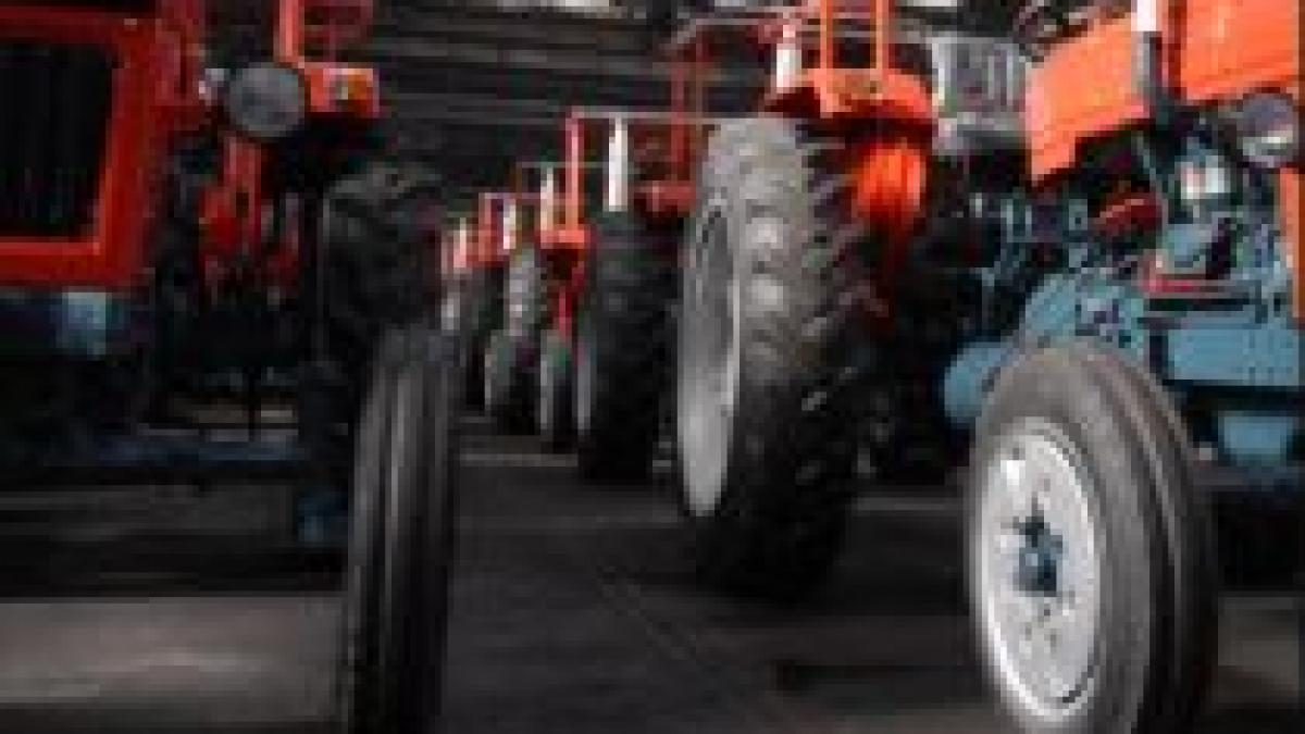 fabrica de camioane roman va produce tractorul de 9 000 euro pentru tarile calde