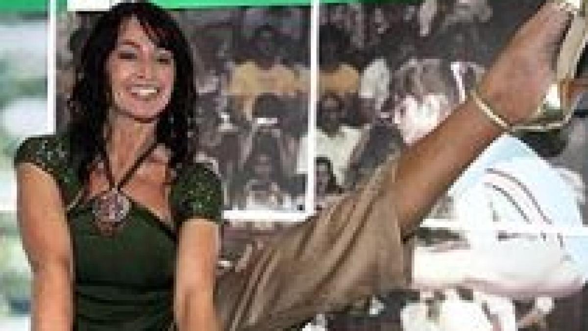 la multi ani nadia primul 10 al lumii a implinit 47 de ani video