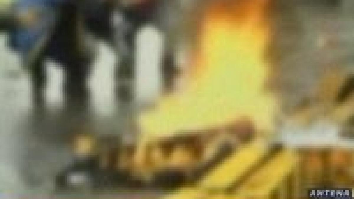 taiwan un barbat si a dat foc pentru a protesta fata de guvern