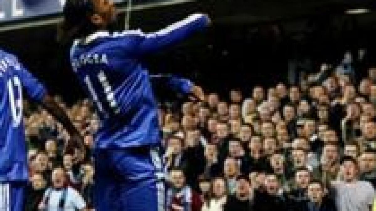 didier drogba este in vizorul politiei dupa ce a aruncat cu o moneda spre fanii adversi