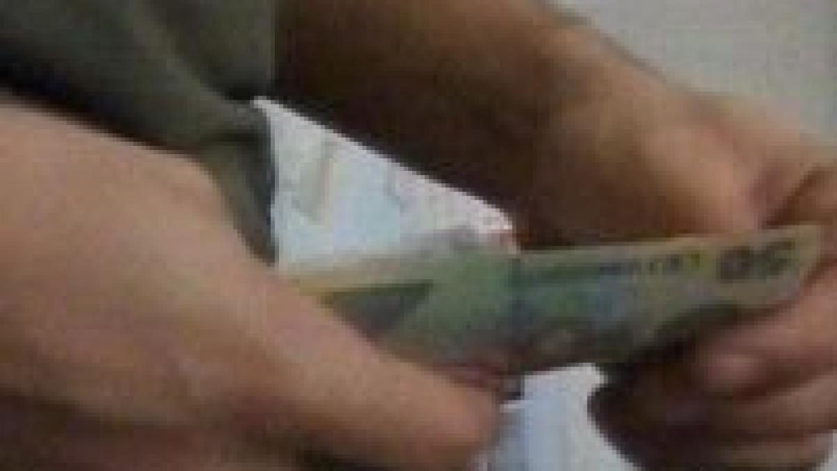 doi inspectori din primaria capitalei retinuti de dna pentru luare de mita