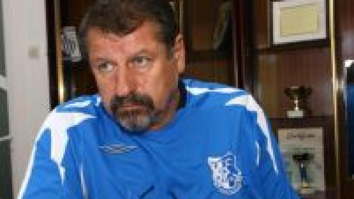 farul pandurii 1 1 norii negri se mentin asupra echipei lui ion marin video