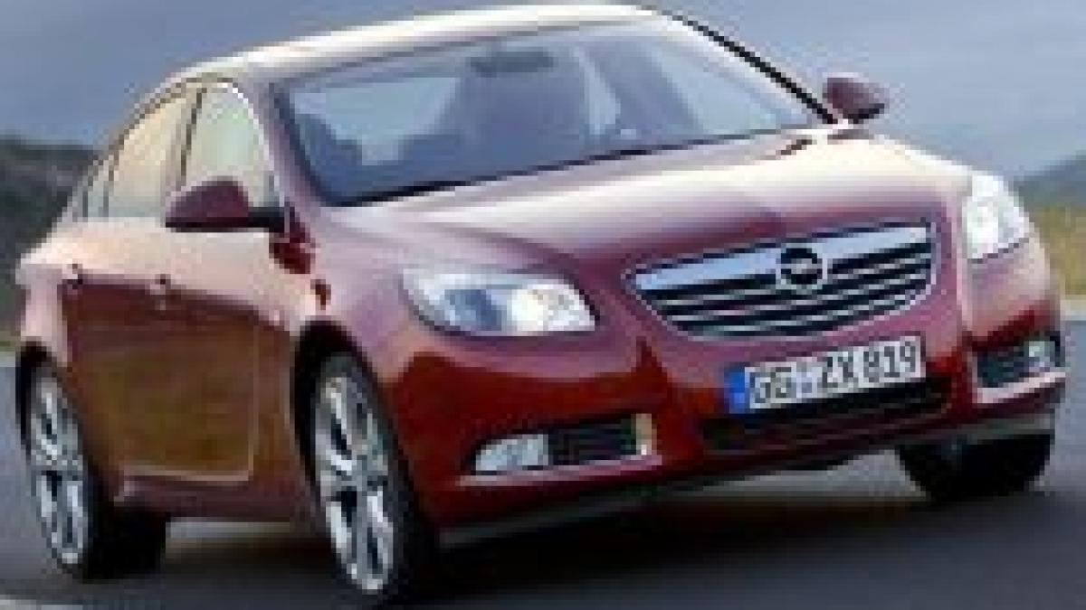 opel insignia a fost desemnata cea mai buna masina a anului in europa foto