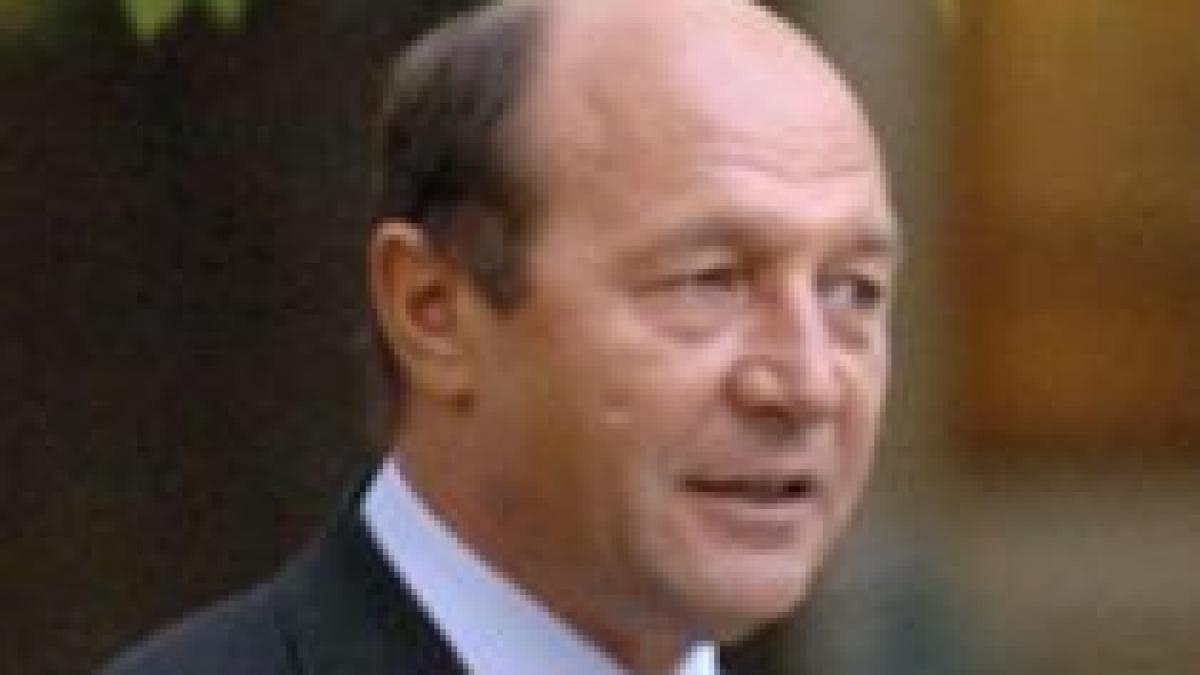 traian basescu vrea suspendarea taxei de prima inmatriculare