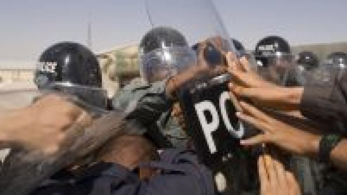 trei morti in urma unui atentat sinucigas in afganistan