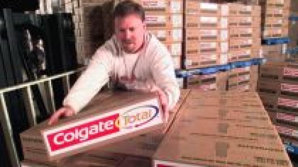 inca o fabrica se muta din romania colgate palmolive inchide si pleaca in polonia