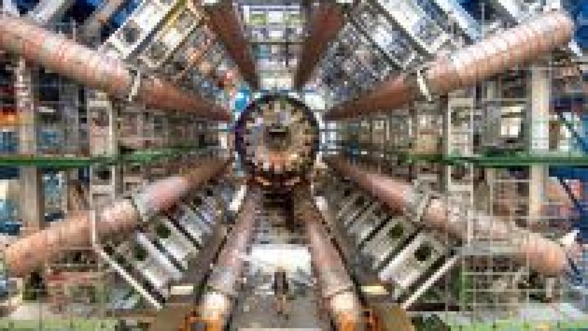 sfarsitul lumii se amana repararea acceleratorului de particule costa 21 milioane dolari