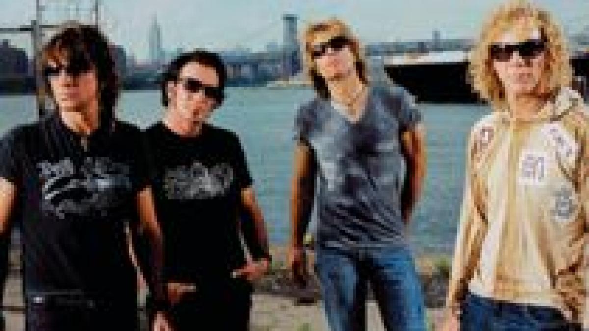 trupa bon jovi compune piese noi pentru un album greatest hits