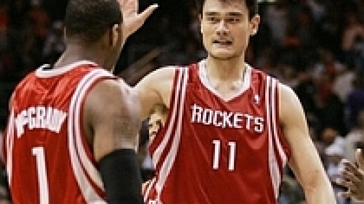 yao straluceste in victoria cu oklahoma dar houston il pierde pe mcgrady video