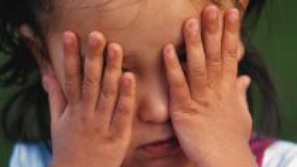 spania doi romani au fost arestati dupa ce si au vandut fiica de trei ani