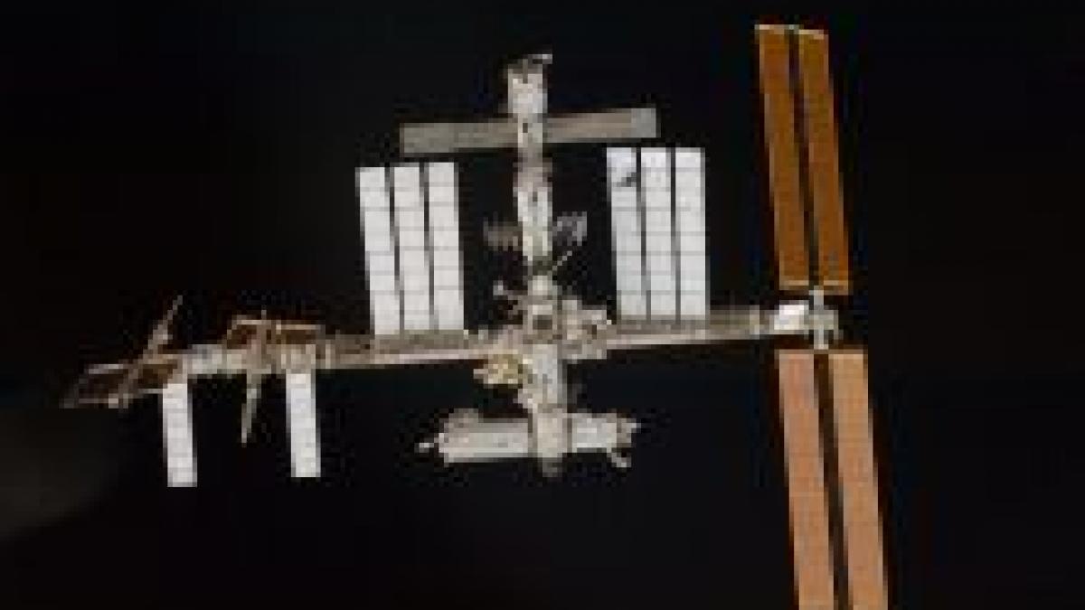 un astronaut si a pierdut geanta in spatiu