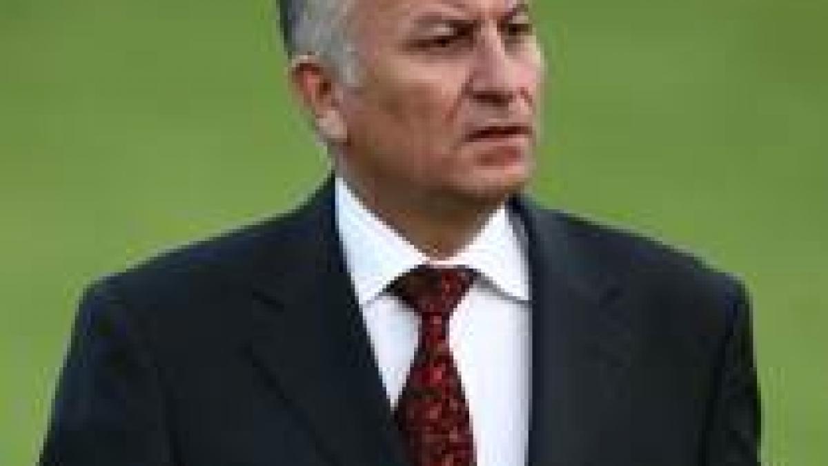 planul lui gigi gloria buzau se retrage steaua recupereaza doua puncte in liga i