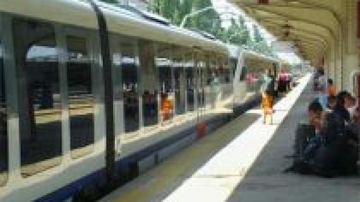 tinerii vor primi bilete de tren dus intors gratuite pentru a putea vota pe 30 noiembrie