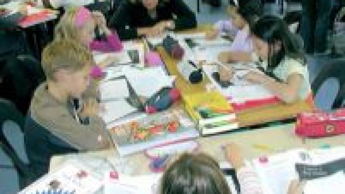 au batut o pana a lesinat conflict amoros intre elevele unei scoli din judetul alba