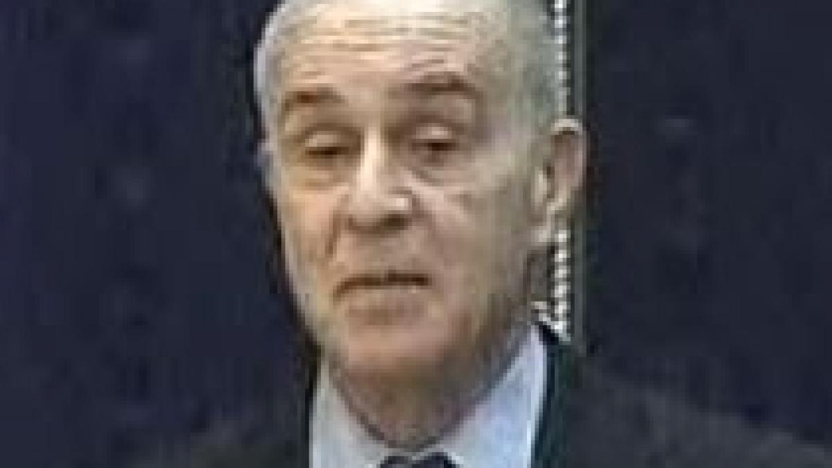 nicholas taubman a fost decorat de traian basescu