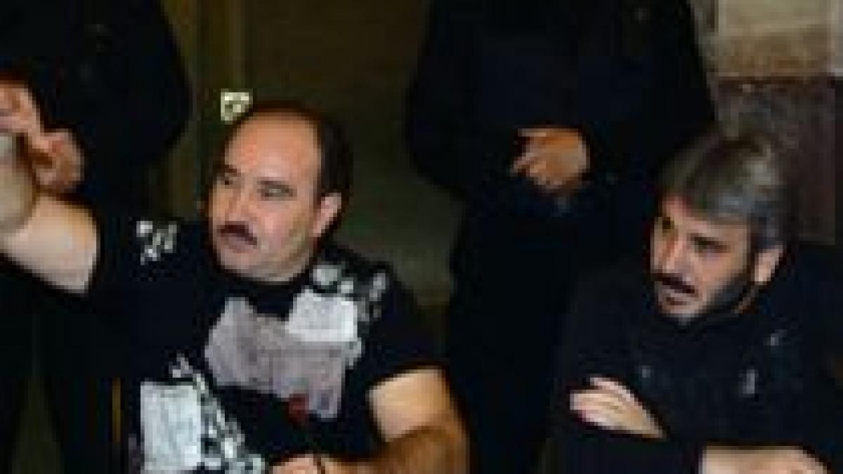 sile si nutu camataru se revolta dupa ce au fost despartiti si mutati din inchisorile din bucuresti