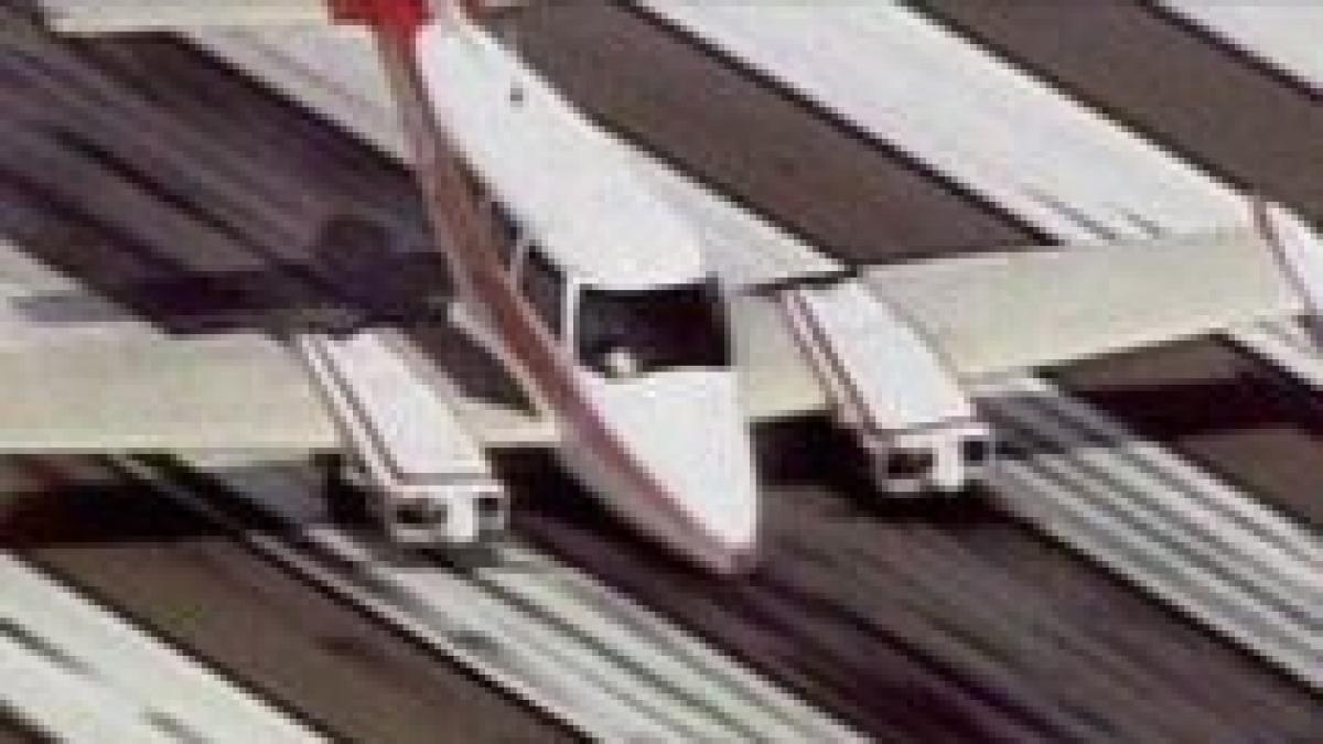 aterizare cu emotii pe un aeroport de langa los angeles video