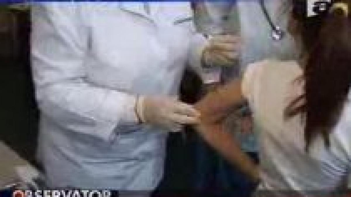 miercuri au inceput vaccinarile anti hpv la scoala 156 din bucuresti din 11 fete doar 3 au fost