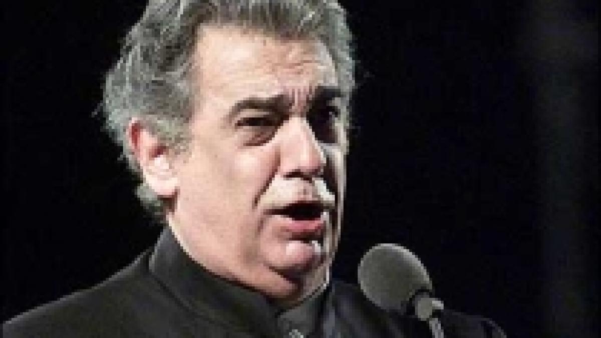 vatican placido domingo a lansat un album pe versuri de ioan paul al ii lea