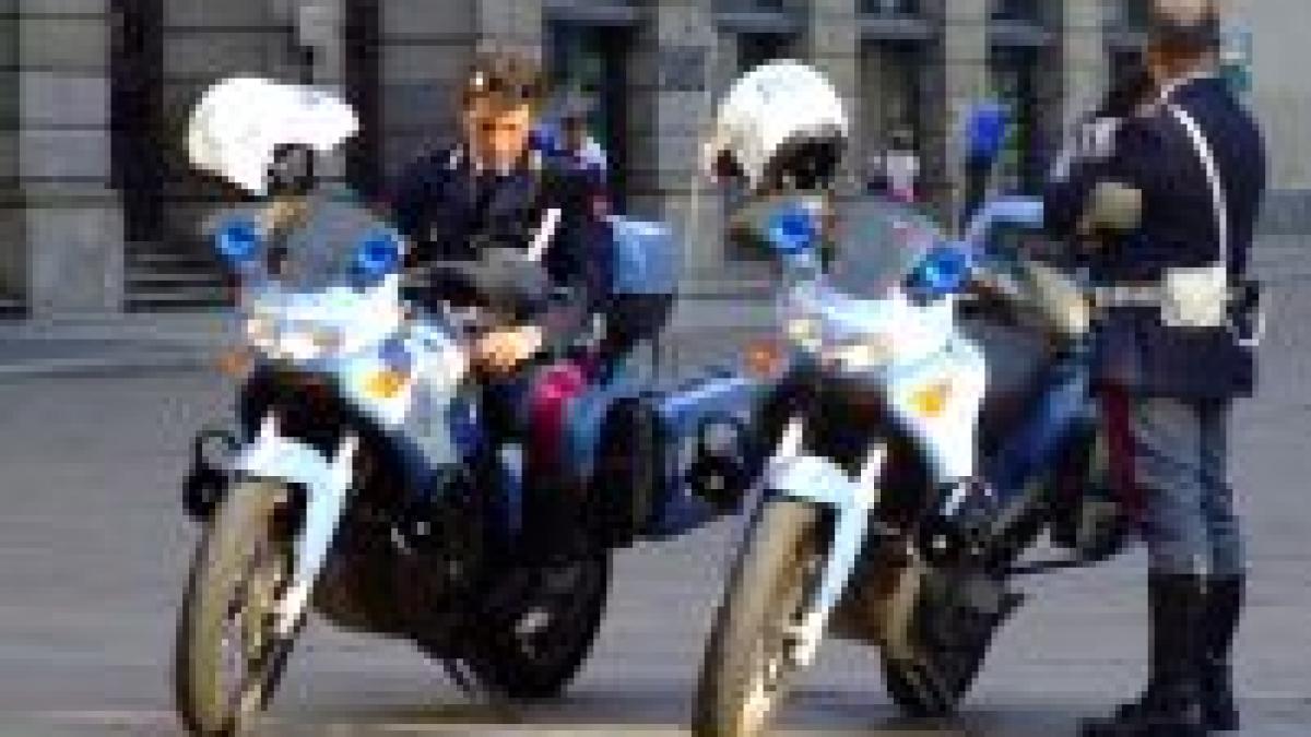 un roman arestat si un altul pus sub urmarire in cazul uciderii unui bijutier italian