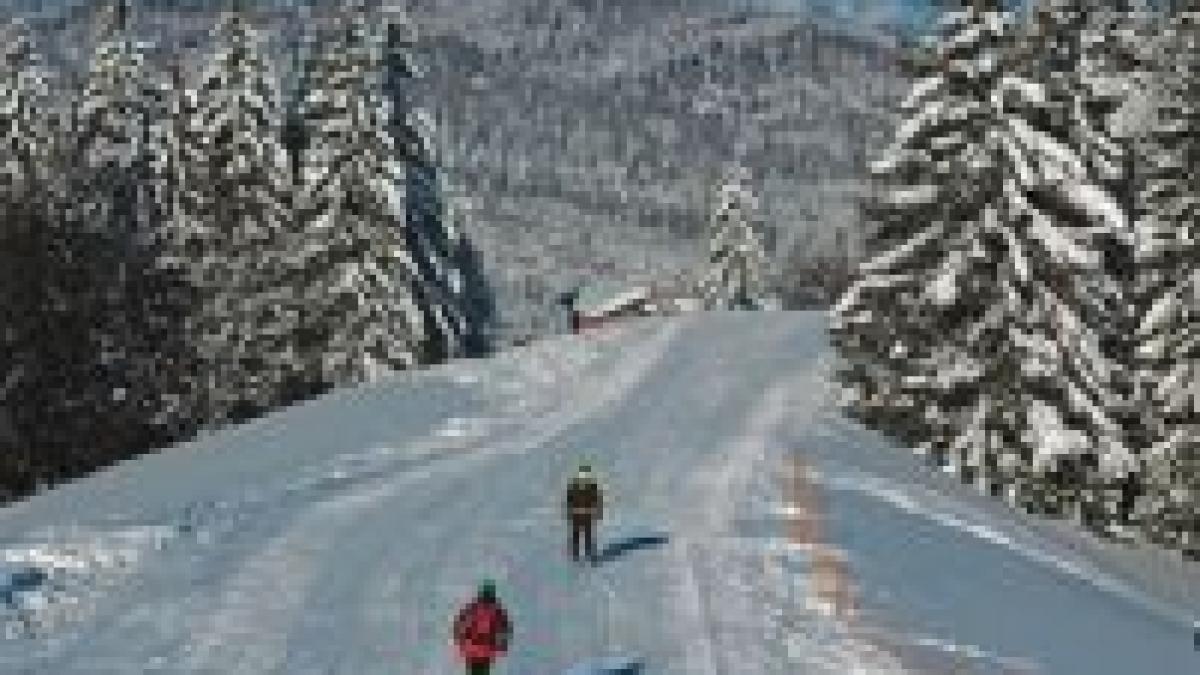 pe valea prahovei s au deschis partiile iar zapada este numai buna de schiat