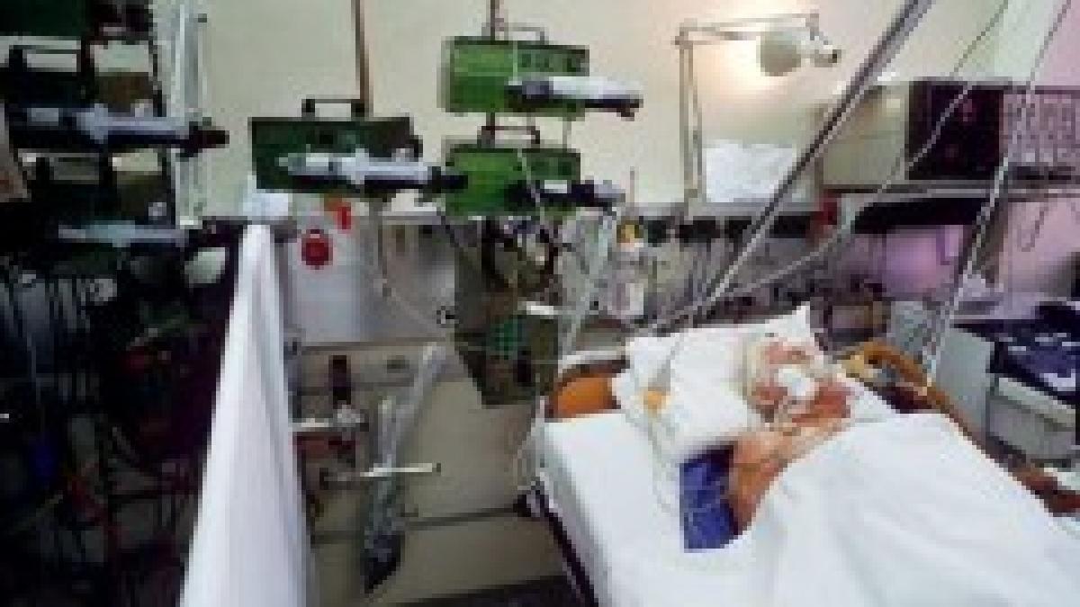 tanarul care ii cerea presedintelui basescu sa fie eutanasiat a murit