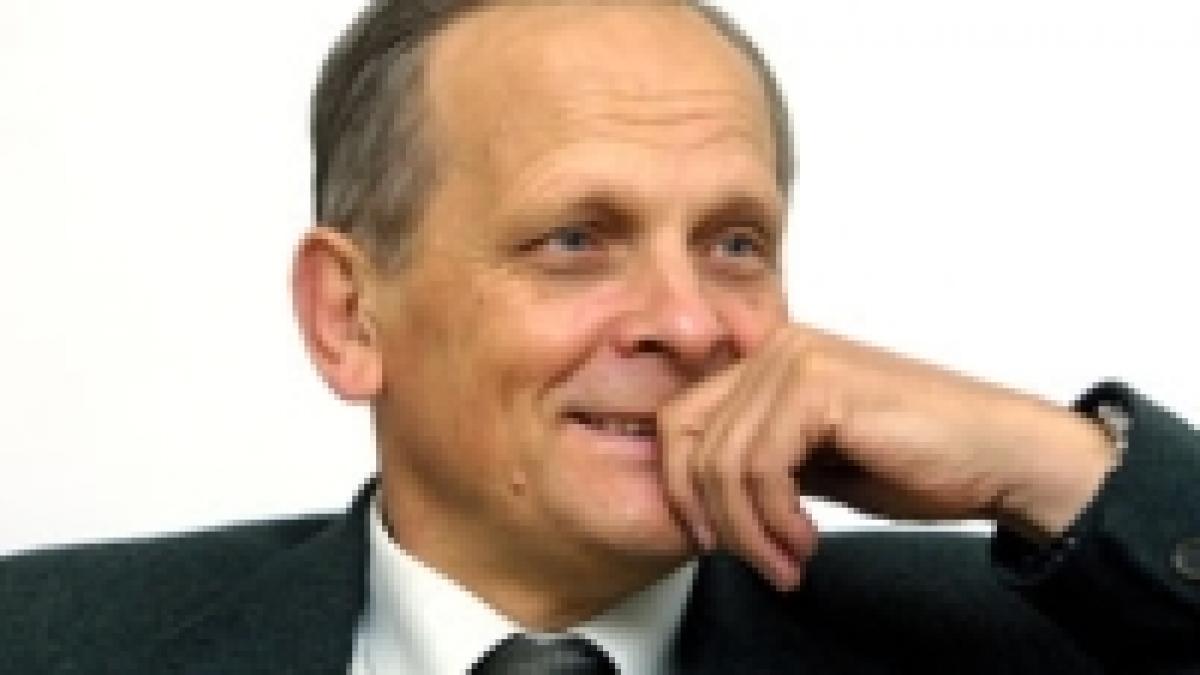 stolojan ne putem prezenta in fata presedintelui cu capul sus