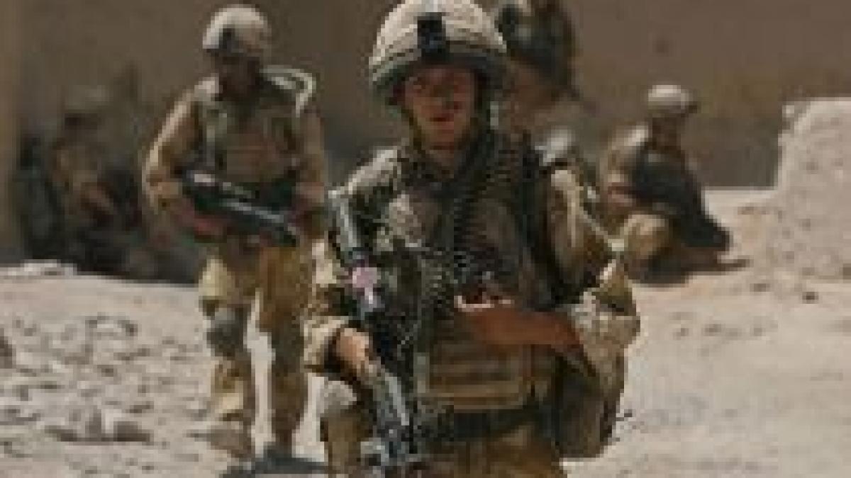 marea britanie trimite mai multe trupe in afganistan