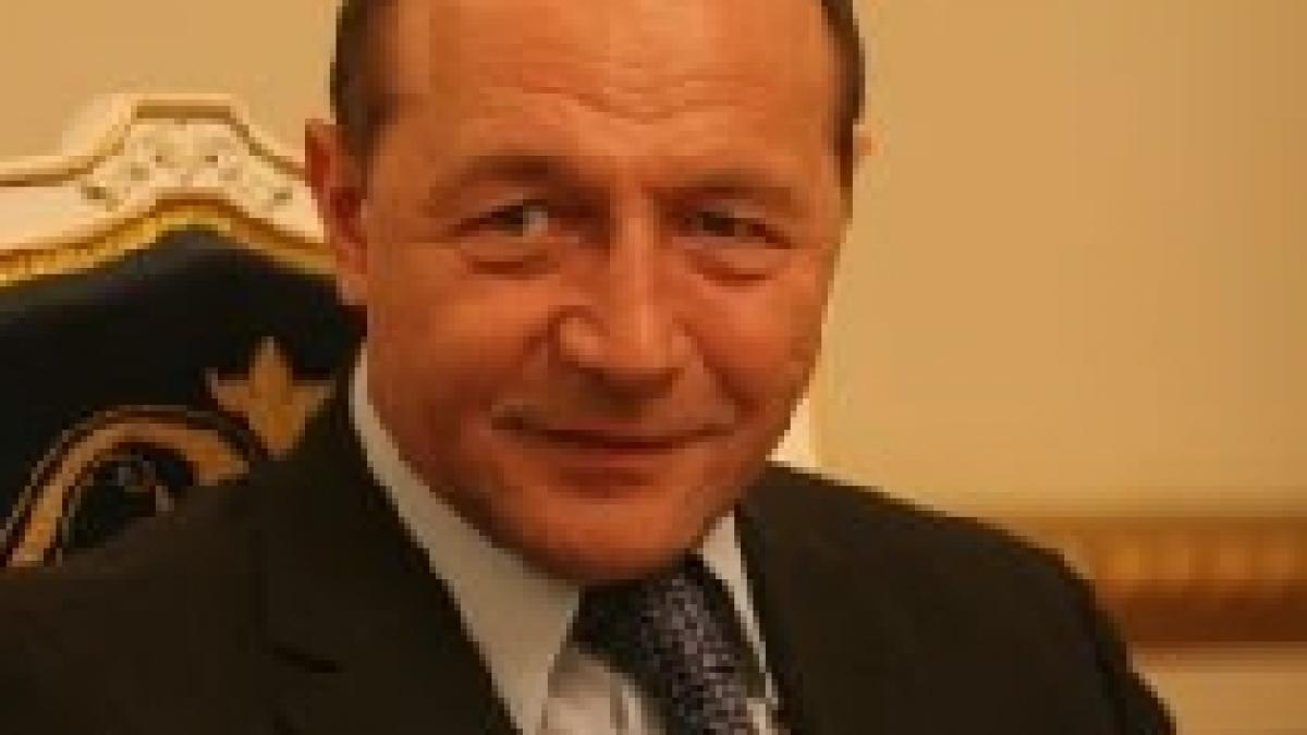 basescu mizeaza pe un guvern pd l minoritar psd si pnl intre guvernare si opozitie