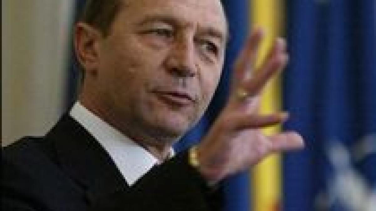 discursul lui basescu citit printre randuri premier pd l si un guvern puternic sprijinit de