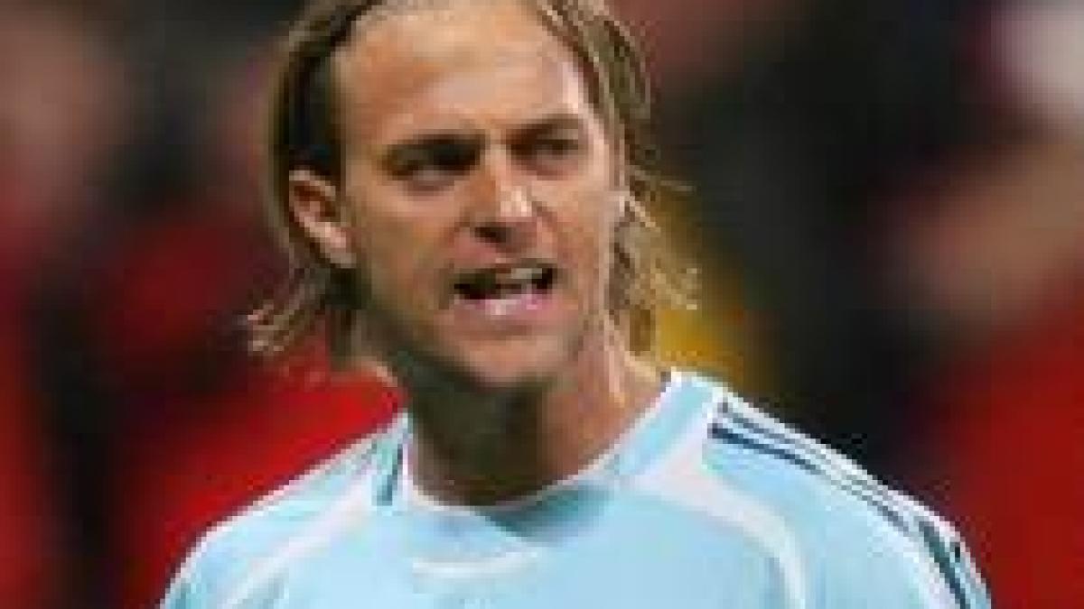 valencia i a reziliat contractul portarului timo hildebrand